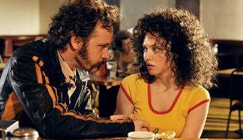 lovelace-photo-02-350.jpg